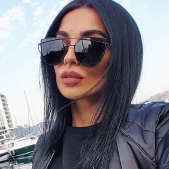 Accessories - Black Mirror Cat Eye Sunglasses